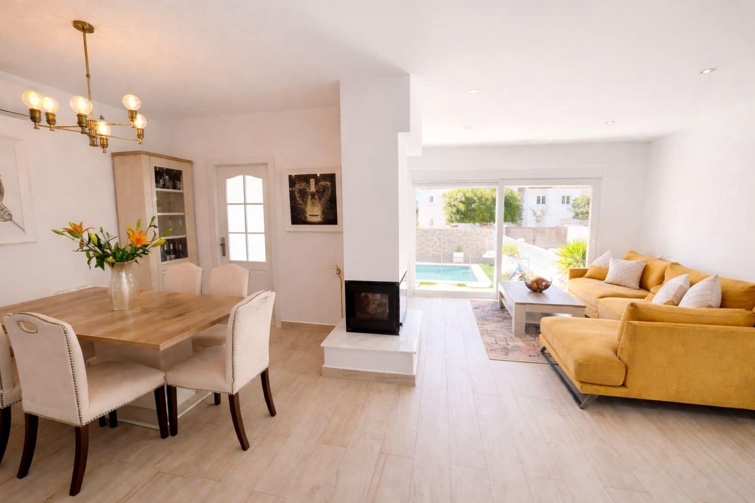 3 bedroom Villa for sale in Orihuela Costa with pool garage - € 549,995 (Ref: 9846597)