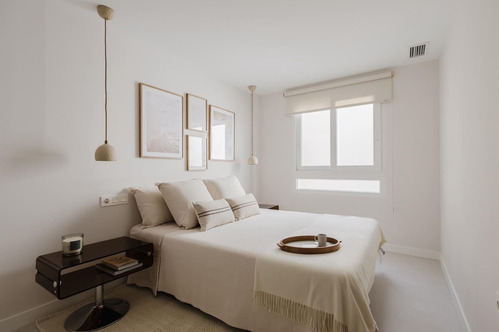 3 bedroom Apartment for rent in Torrevieja with pool - € 1,800 (Ref: 9846601)