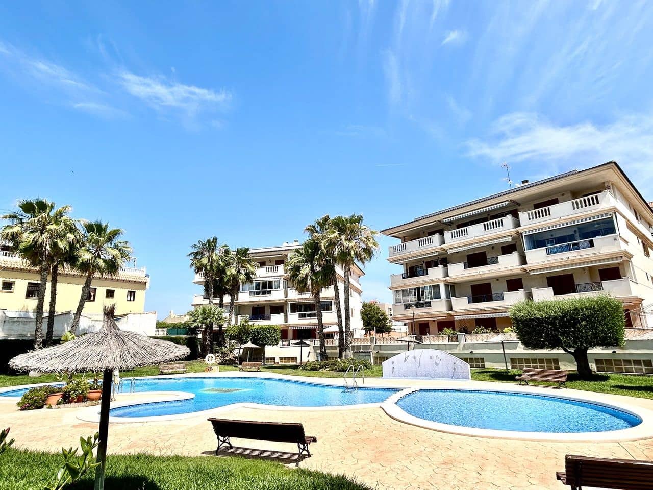2 slaapkamer Appartement te koop in La Mata - € 240.000 (Ref: 9846603)