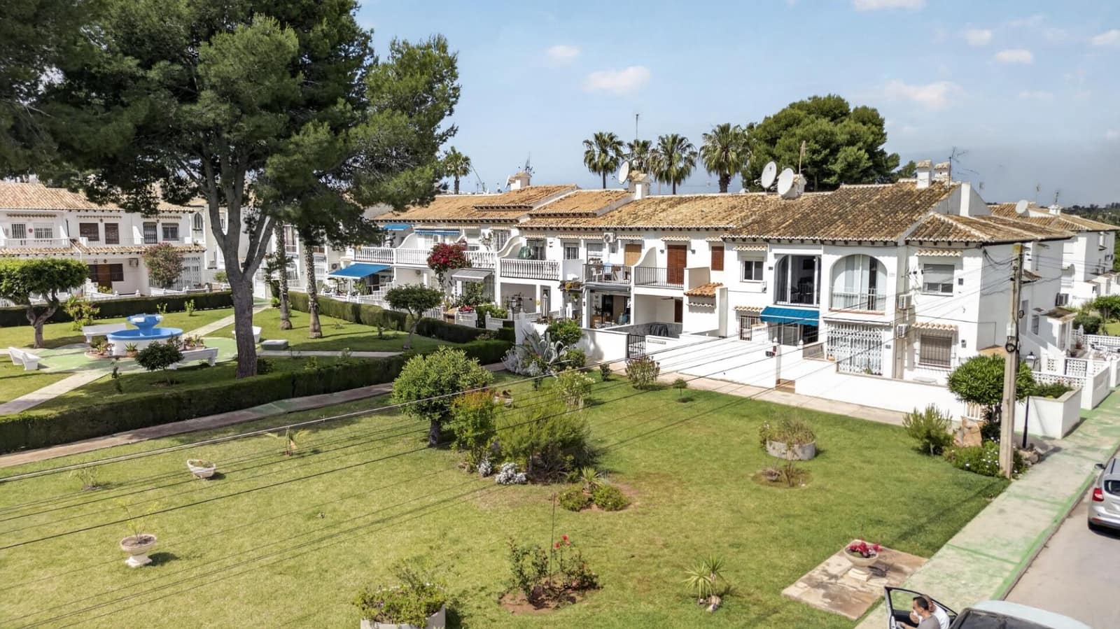 Bungalow de 1 habitación en Torrevieja en venta - 114.000 € (Ref: 9846608)