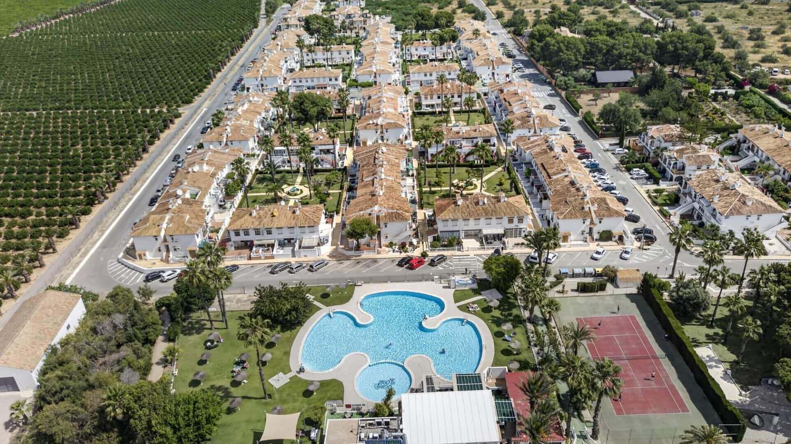 Bungalow de 1 habitación en Torrevieja en venta - 114.000 € (Ref: 9846608)