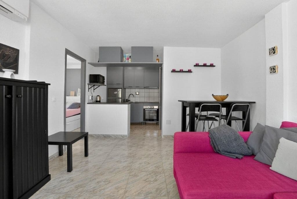 1 Zimmer Penthouse zu verkaufen in Torrevieja mit Pool - 115.000 € (Ref: 9849584)
