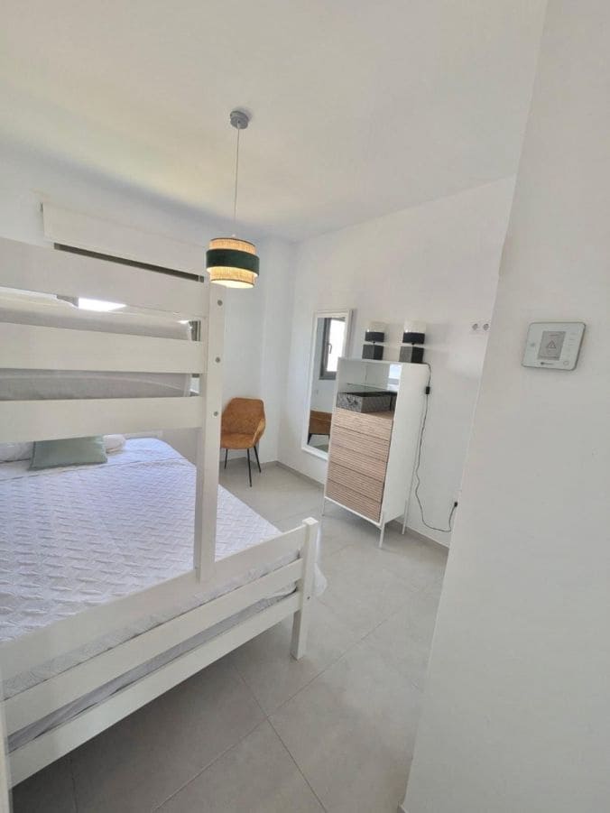 Ático de 3 habitaciones en Filipinas en venta con garaje - 350.000 € (Ref: 9849585)
