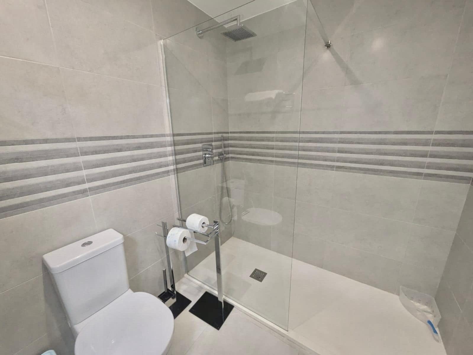 Ático de 3 habitaciones en Filipinas en venta con garaje - 350.000 € (Ref: 9849585)