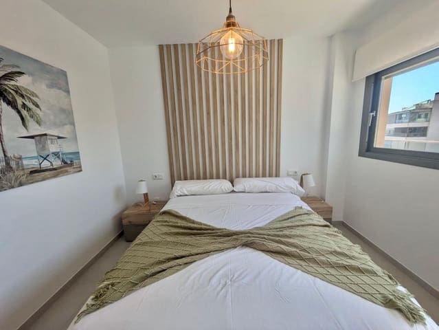 Ático de 3 habitaciones en Las Filipinas en venta con garaje - 350.000 € (Ref: 9849585)
