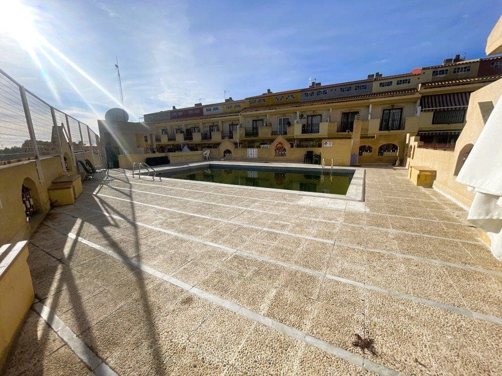 3 soverom Hus til salgs i Los Altos - € 179 500 (Ref: 9849604)