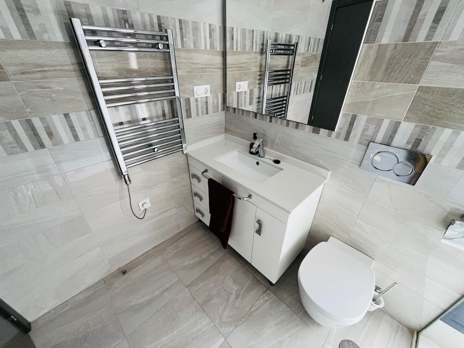 3 chambre Appartement à vendre à Punta Prima avec garage - 469 950 € (Ref: 9852304)