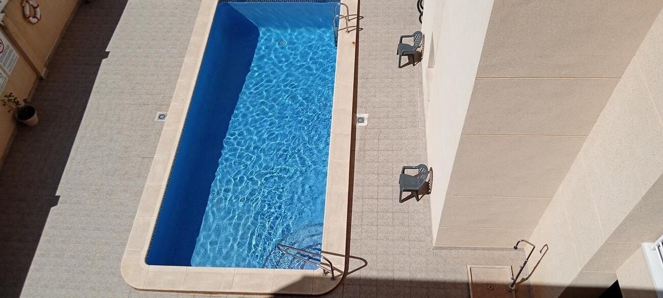 2 bedroom Apartment for sale in Los Montesinos with pool - € 125,000 (Ref: 9852311)