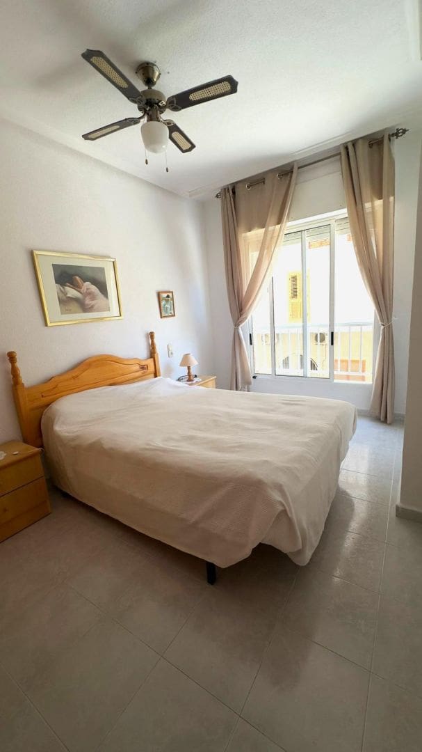 2 chambre Appartement à vendre à Torrevieja - 139 000 € (Ref: 9852324)