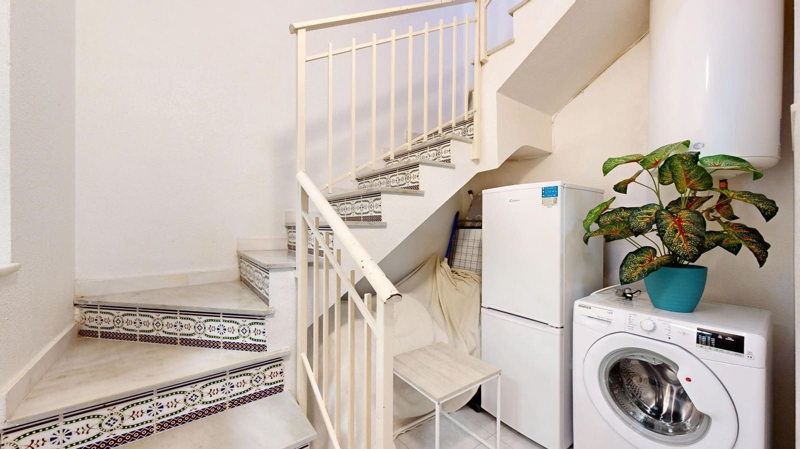 3 slaapkamer Halfvrijstaande villa te koop in San Miguel de Salinas - € 184.900 (Ref: 9852330)
