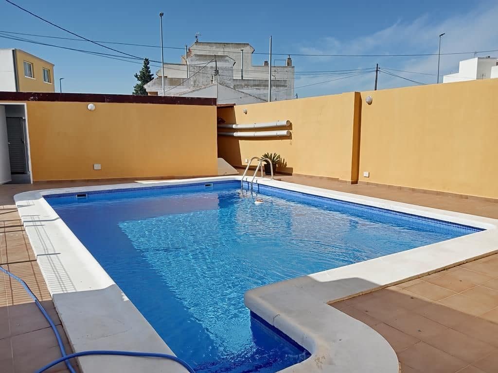 4 slaapkamer Halfvrijstaande villa te koop in Los Montesinos met zwembad garage - € 285.000 (Ref: 9852332)