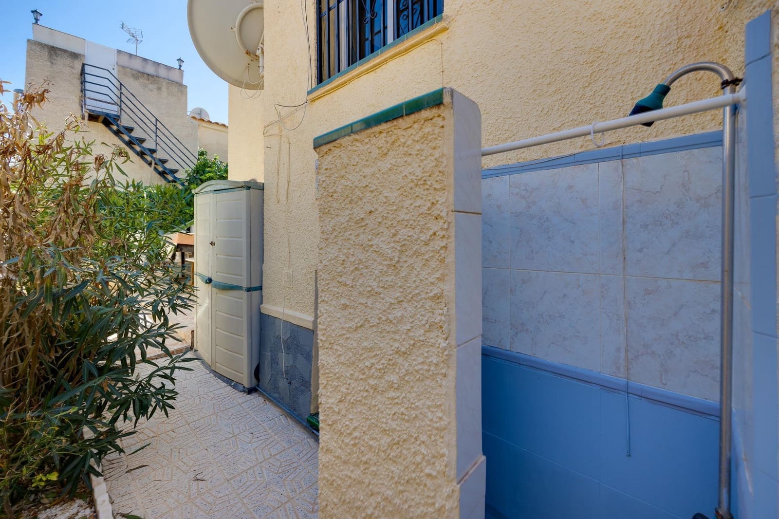 3 bedroom Villa for sale in San Fulgencio with pool - € 225,000 (Ref: 9855631)