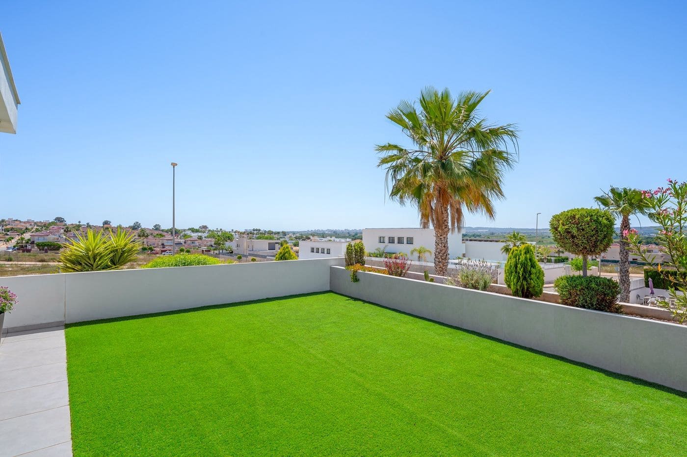 3 slaapkamer Villa te koop in San Fulgencio met zwembad - € 595.000 (Ref: 9855640)