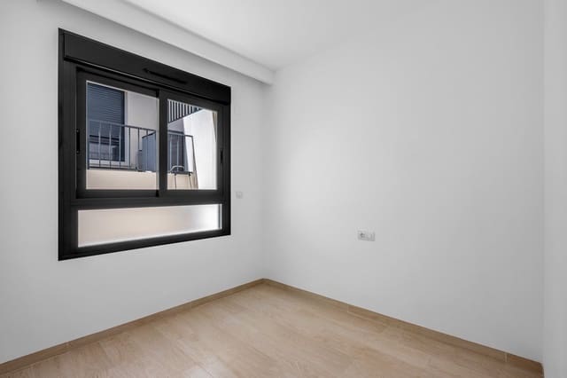 2 slaapkamer Appartement te koop in San Miguel de Salinas met zwembad - € 229.000 (Ref: 9855643)