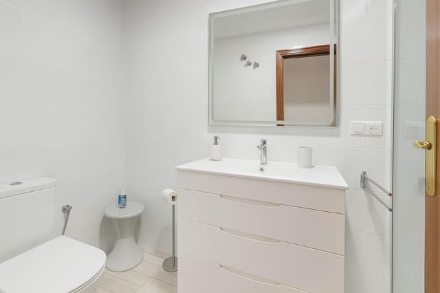 2 chambre Appartement à vendre à Playa del Acequión, Torrevieja - 137 000 € (Ref: 9857657)