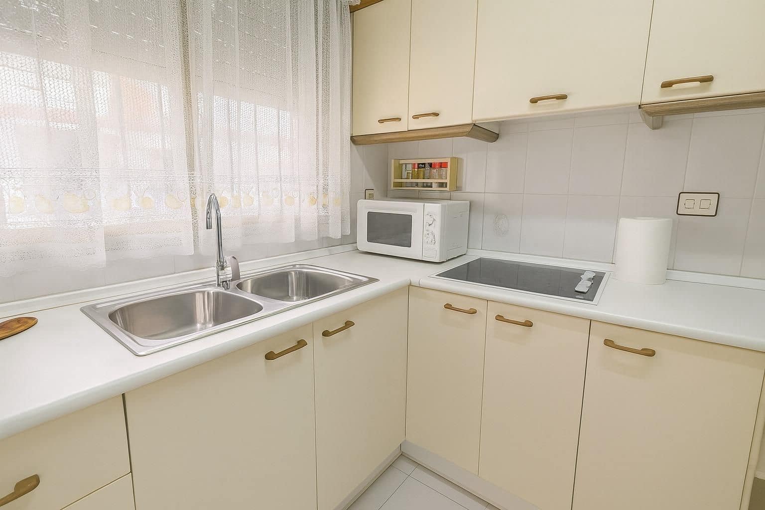 2 chambre Appartement à vendre à Torrevieja - 137 000 € (Ref: 9857657)