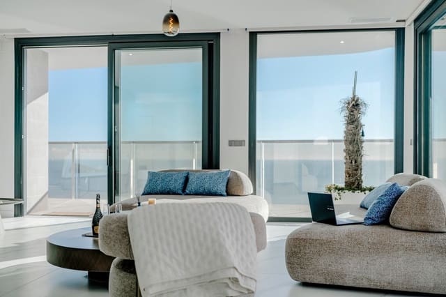 3 makuuhuone Huoneisto myytävänä paikassa Playa Poniente, Benidorm - 1 550 000 € (Ref: 9868740)
