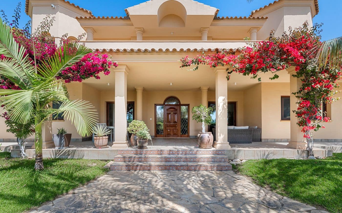 5 soveværelse Villa til salg i Elche / Elx med swimmingpool - € 1.165.000 (Ref: 9868747)