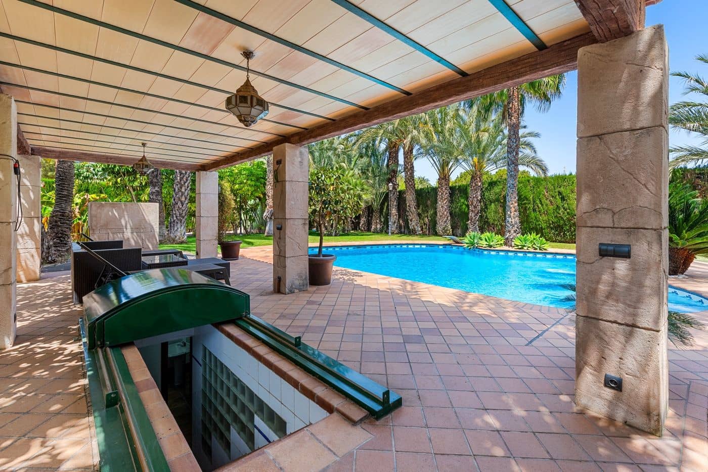 5 soveværelse Villa til salg i Elche / Elx med swimmingpool - € 1.165.000 (Ref: 9868747)
