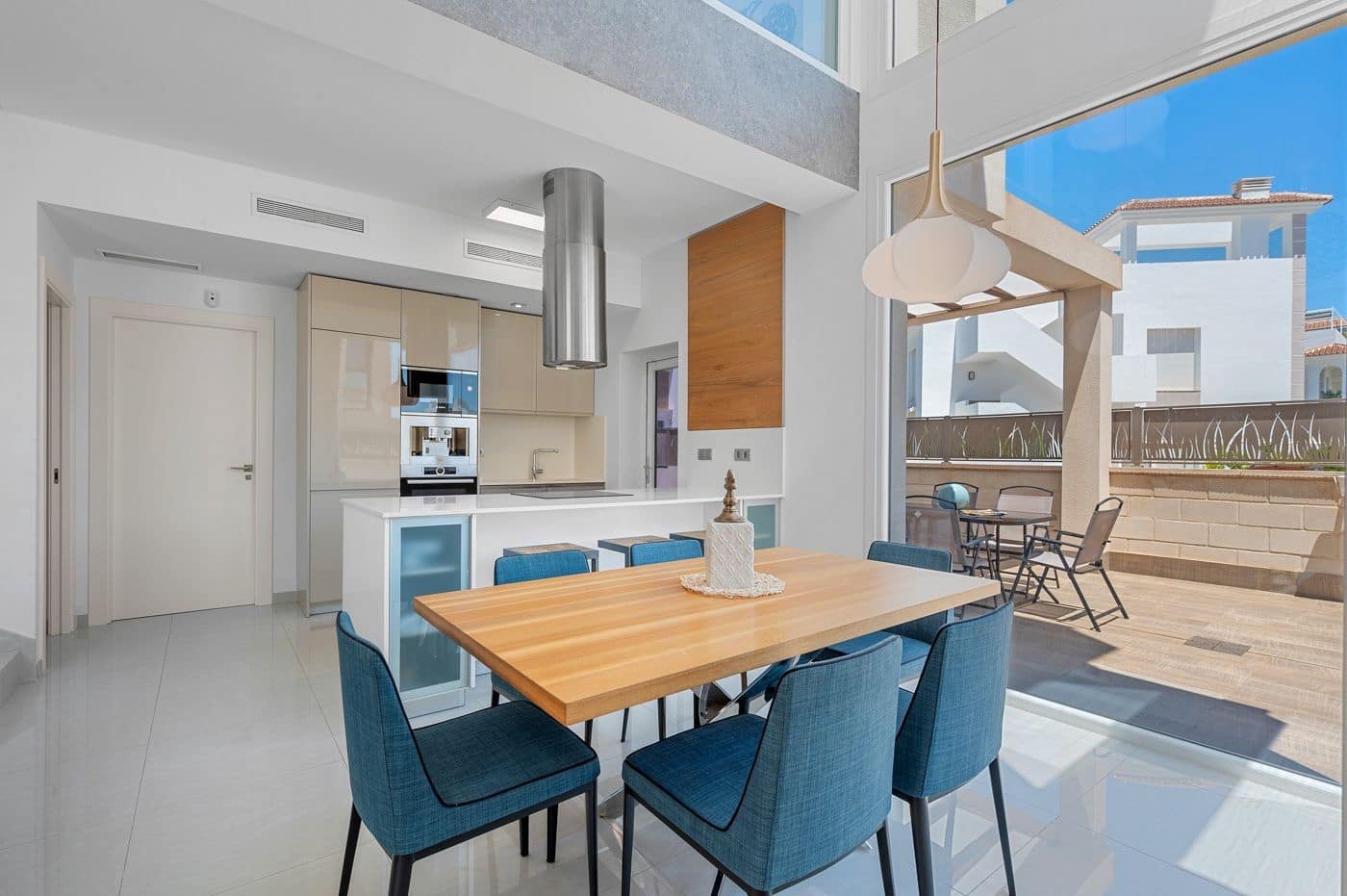 3 makuuhuone Huvila myytävänä paikassa Ciudad Quesada - 470 000 € (Ref: 9868755)