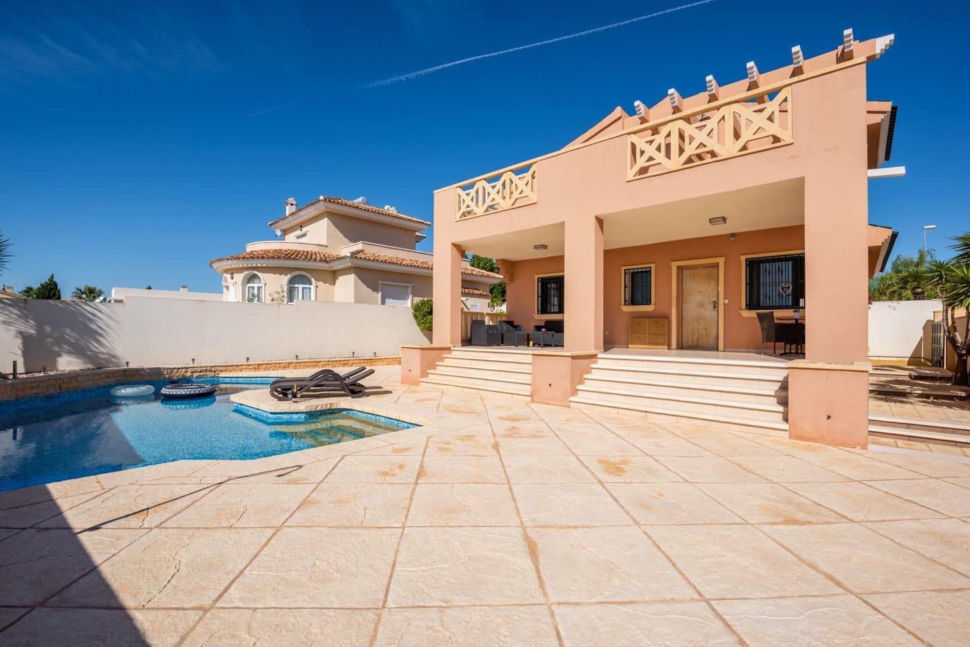 Chalet de 4 habitaciones en Ciudad Quesada en venta con piscina - 520.000 € (Ref: 9868768)