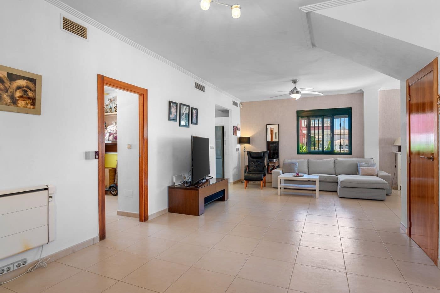 4 slaapkamer Villa te koop in Ciudad Quesada met zwembad - € 470.000 (Ref: 9868768)