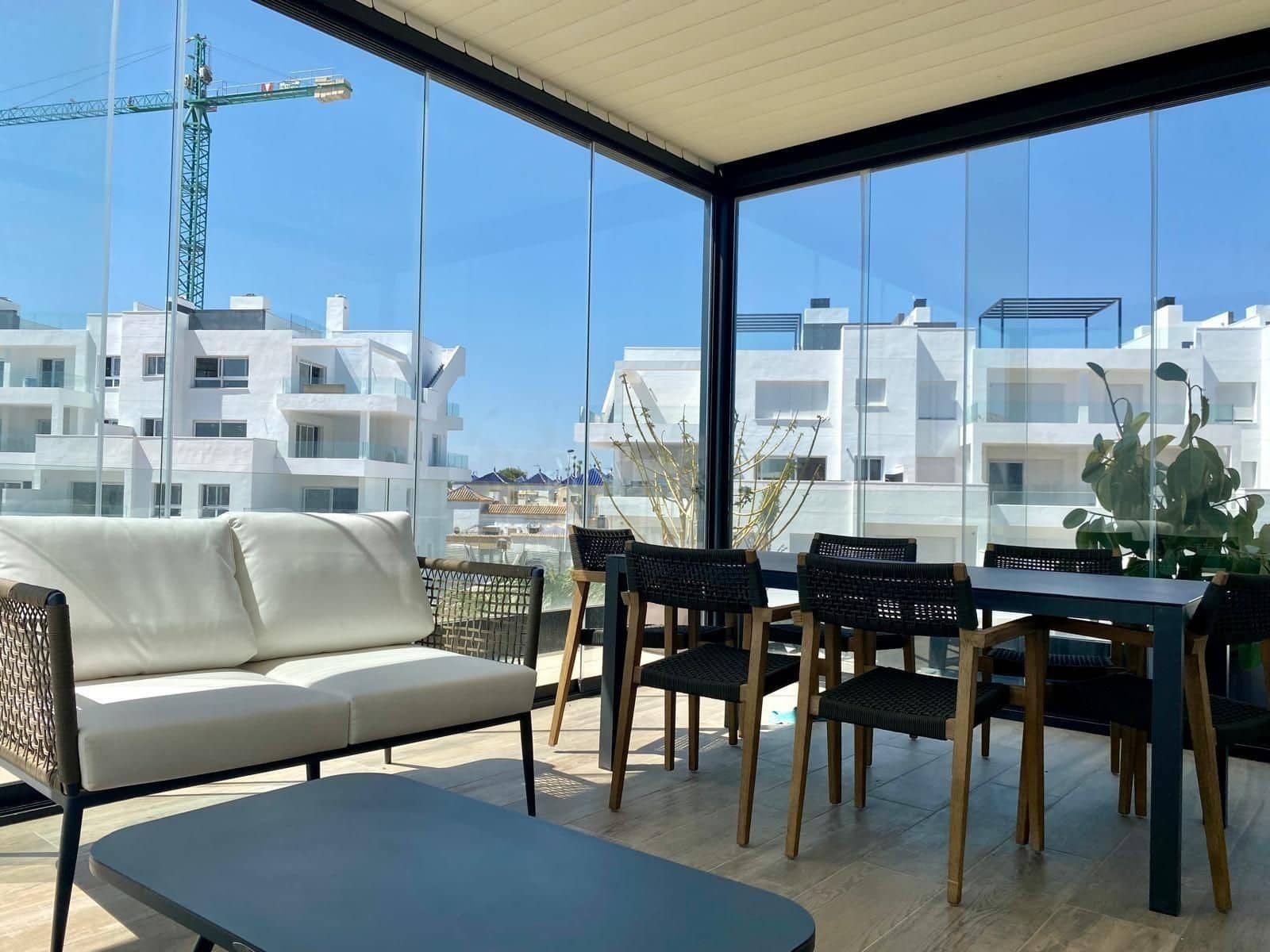 3 sovrum Takvåning till salu i Torrevieja med pool - 590 000 € (Ref: 9868779)