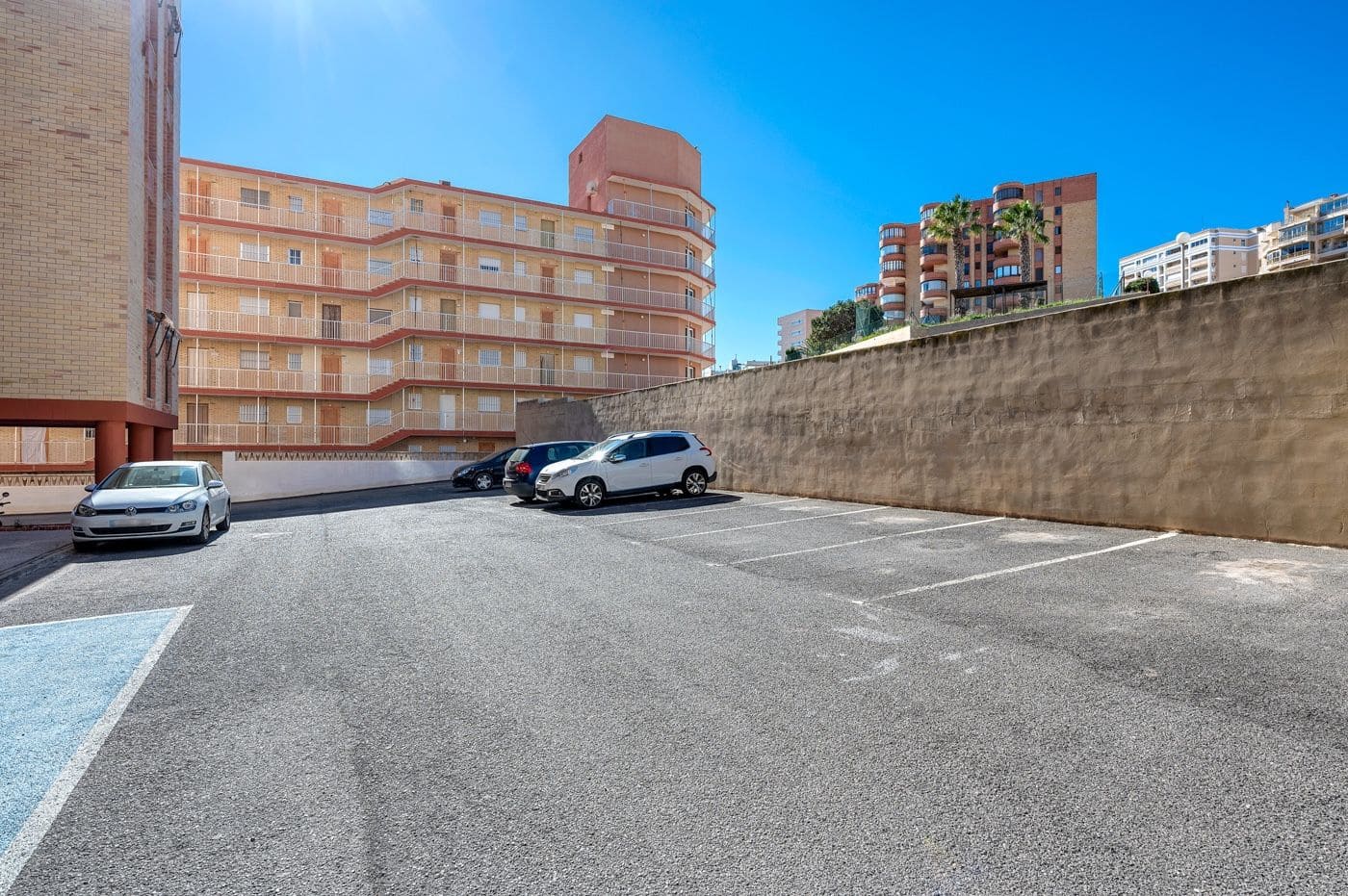 3 quarto Apartamento para venda em Arenales del Sol com piscina - 340 000 € (Ref: 9868786)