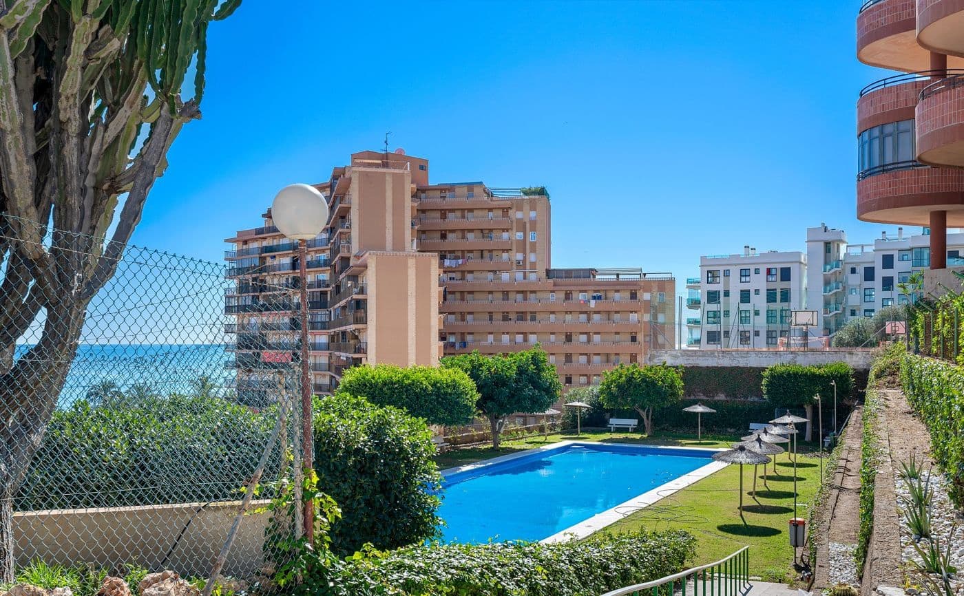 3 sovrum Lägenhet till salu i Arenales del Sol - 340 000 € (Ref: 9868787)