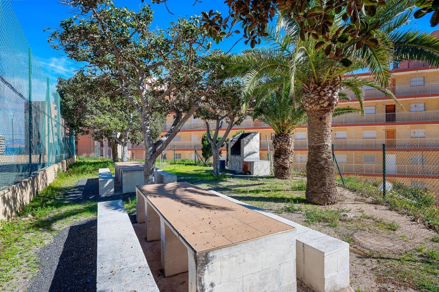 3 sovrum Lägenhet till salu i Arenales del Sol - 340 000 € (Ref: 9868787)