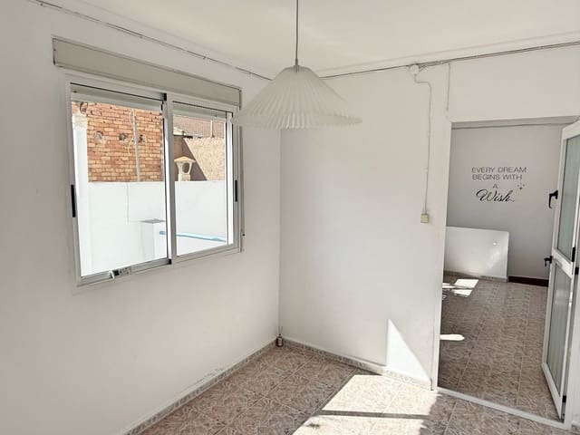4 chambre Maison de Ville à vendre à Los Alcázares - 129 000 € (Ref: 9871931)