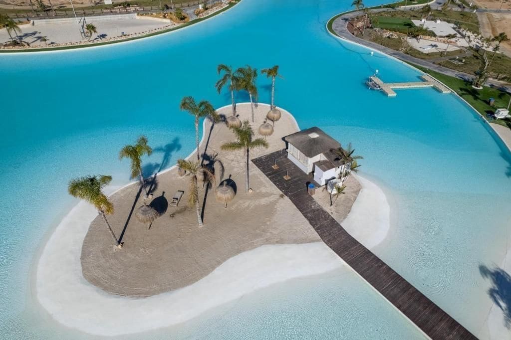 3 soverom Villa til salgs i Los Alcazares med svømmebasseng - € 399 000 (Ref: 9879035)
