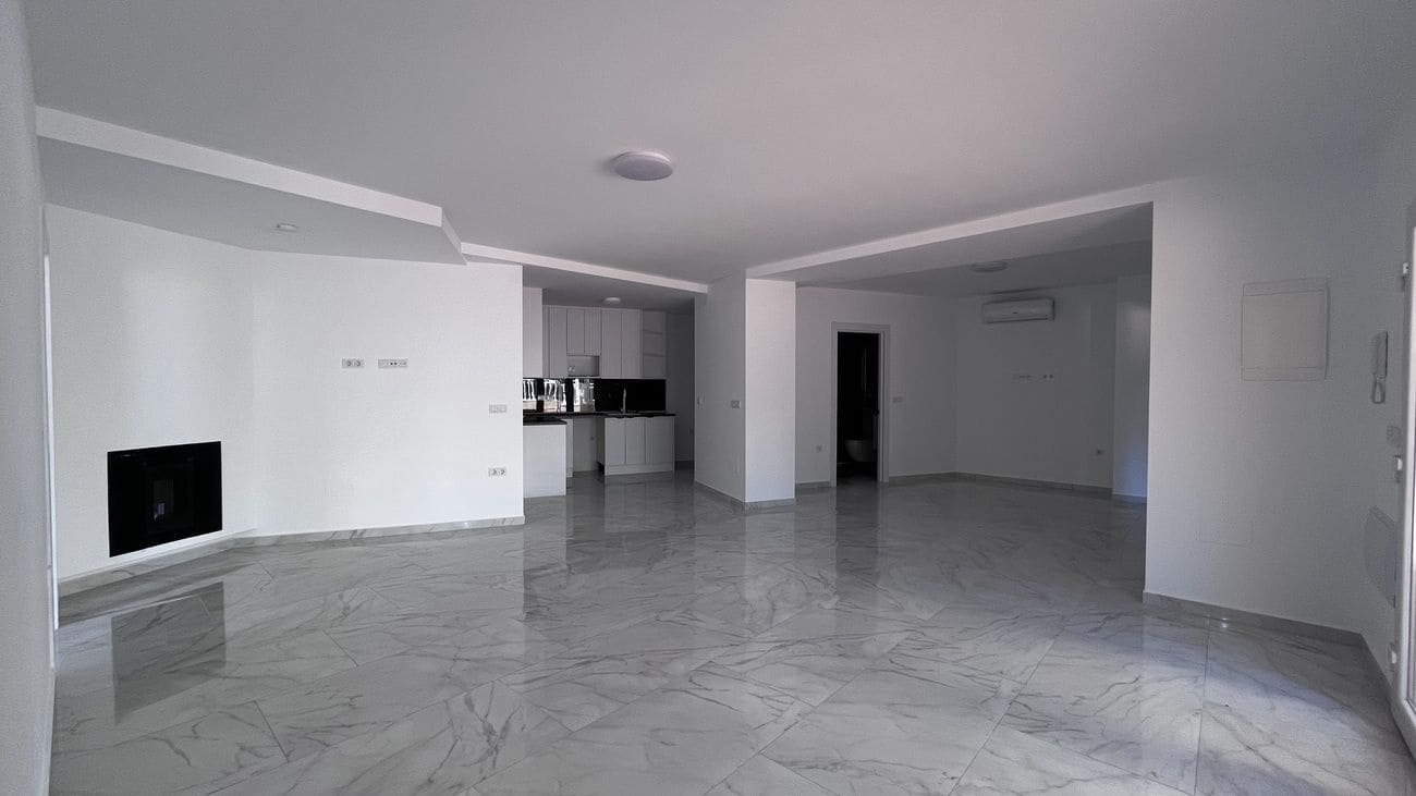 2 soverom Bungalow til salgs i Torrevieja med svømmebasseng - € 250 000 (Ref: 9879037)