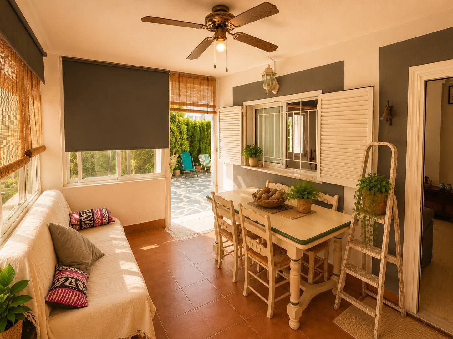 3 bedroom Apartment for sale in San Miguel de Salinas with garage - € 349,000 (Ref: 9879041)