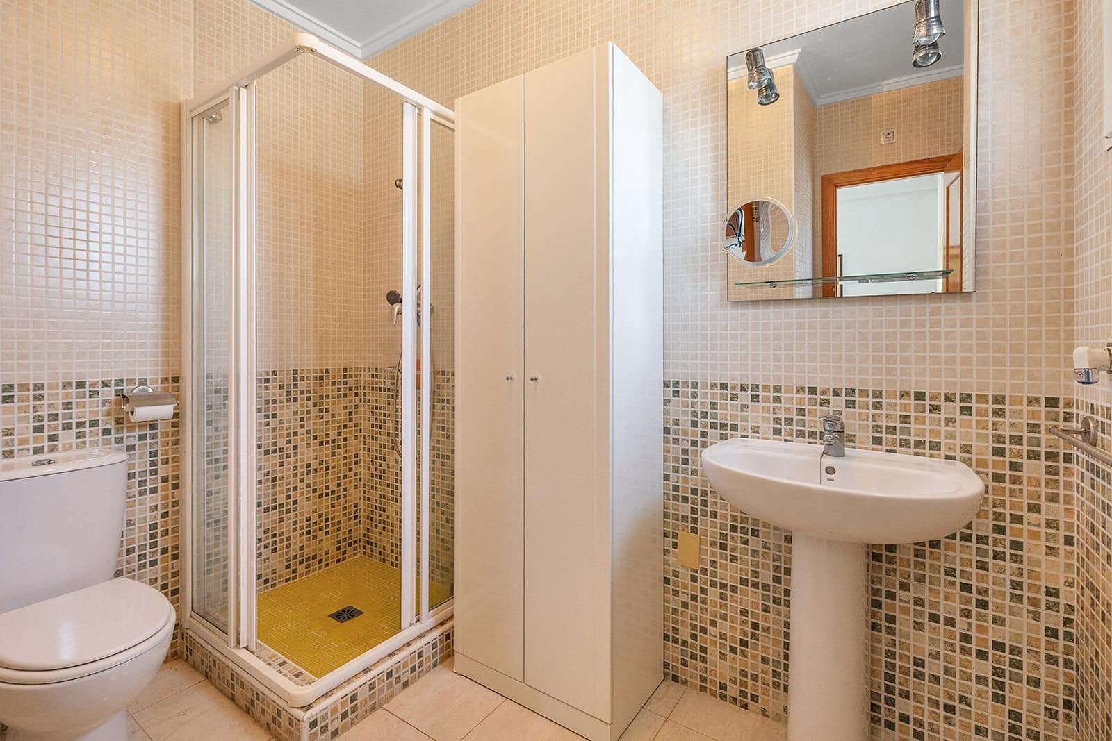 3 sypialnia Penthouse na sprzedaż w Torrevieja z basenem - 213 500 € (Ref: 9879057)