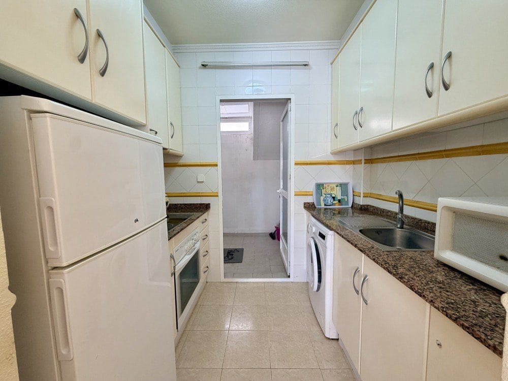 2 chambre Bungalow à vendre à Torrevieja - 157 500 € (Ref: 9879073)