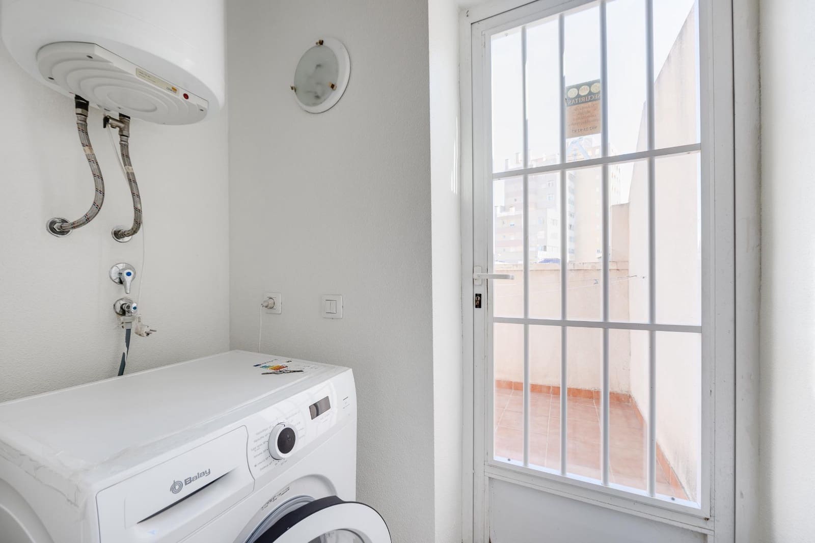 3 Zimmer Haus zu verkaufen in La Veleta mit Pool - 215.000 € (Ref: 9879074)