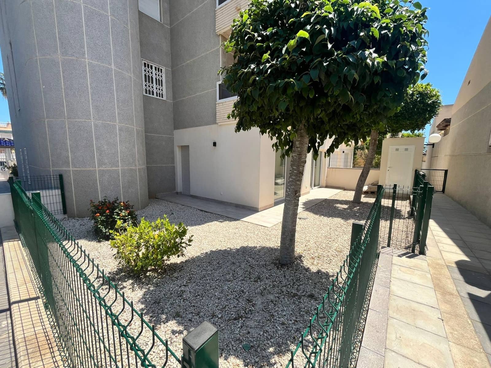 3 camera da letto Appartamento in vendita in Torrevieja con piscina - 350.000 € (Rif: 9882056)