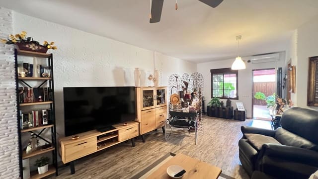 Adosado de 3 habitaciones en Los Balcones - Los Altos, Torrevieja en venta - 320.000 € (Ref: 9882072)
