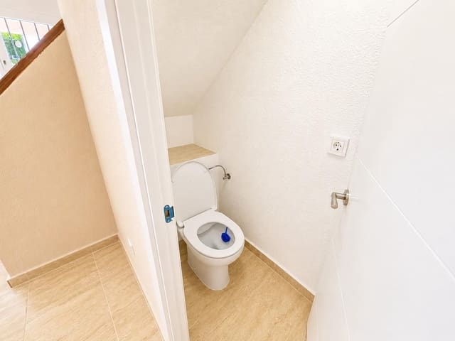 1 quarto Moradia Geminada para venda em San Fulgencio - 129 000 € (Ref: 9884998)
