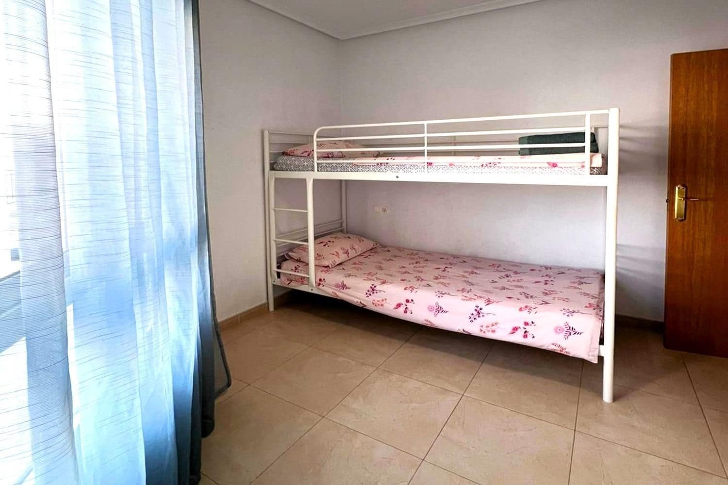 2 soveværelse Lejlighed til salg i Torrevieja - € 139.990 (Ref: 9888988)