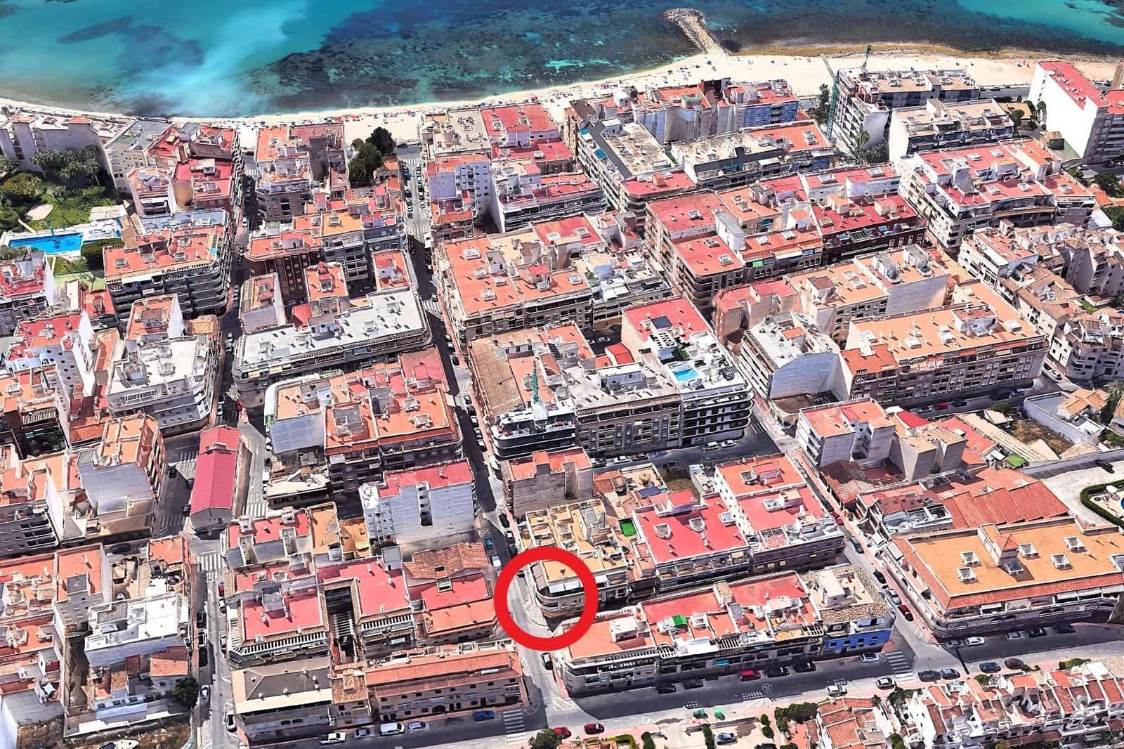 2 soveværelse Lejlighed til salg i Torrevieja - € 139.990 (Ref: 9888988)