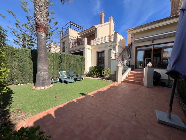 2 bedroom Bungalow for sale in Algorfa - € 215,000 (Ref: 9892526)