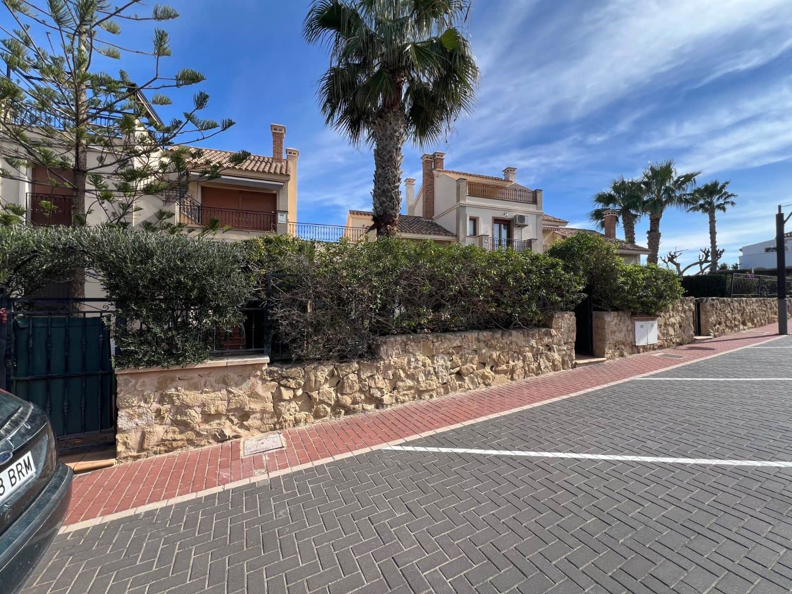 2 bedroom Bungalow for sale in Algorfa - € 215,000 (Ref: 9892526)