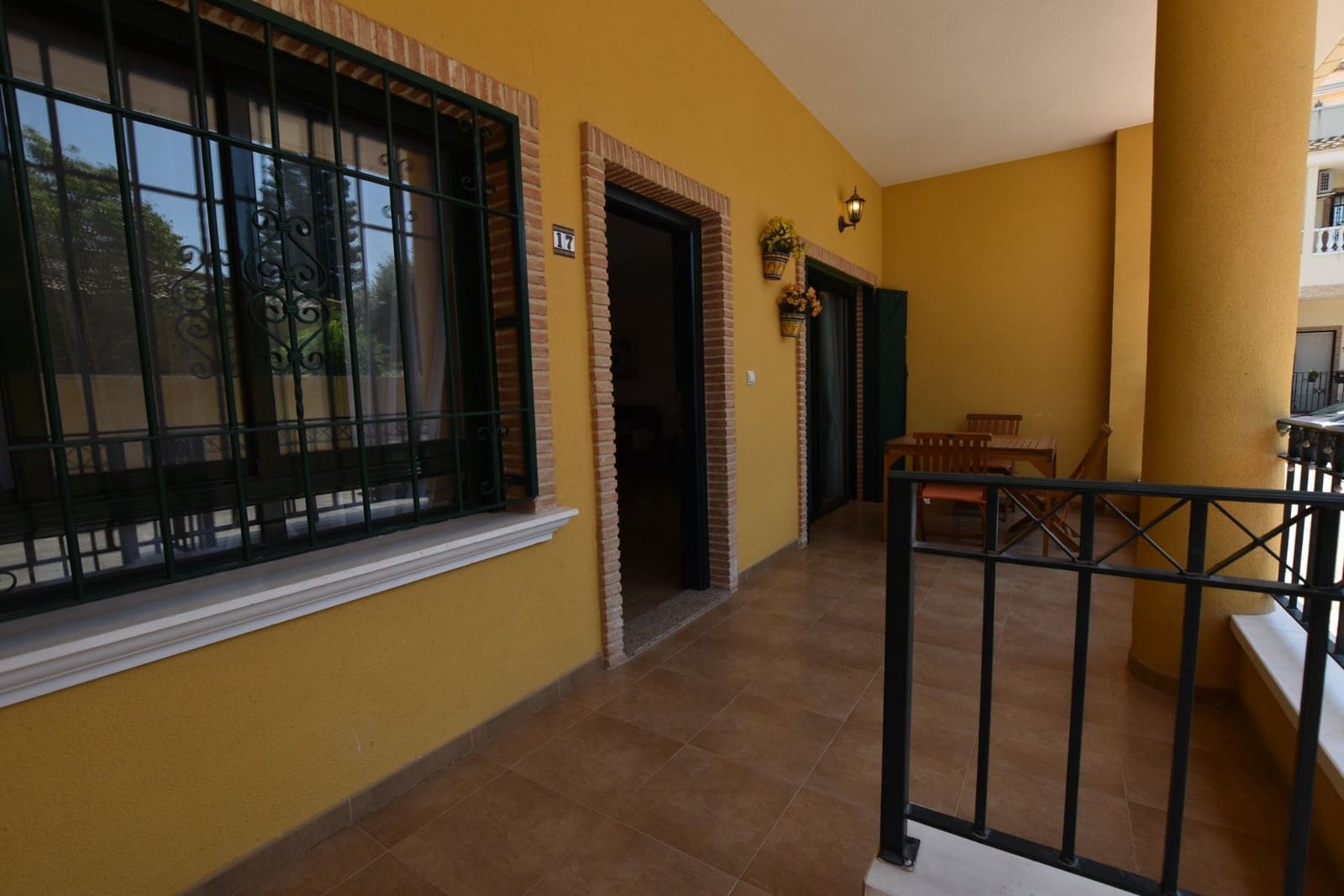 3 slaapkamer Appartement te koop in Daya Vieja - € 130.000 (Ref: 9892532)