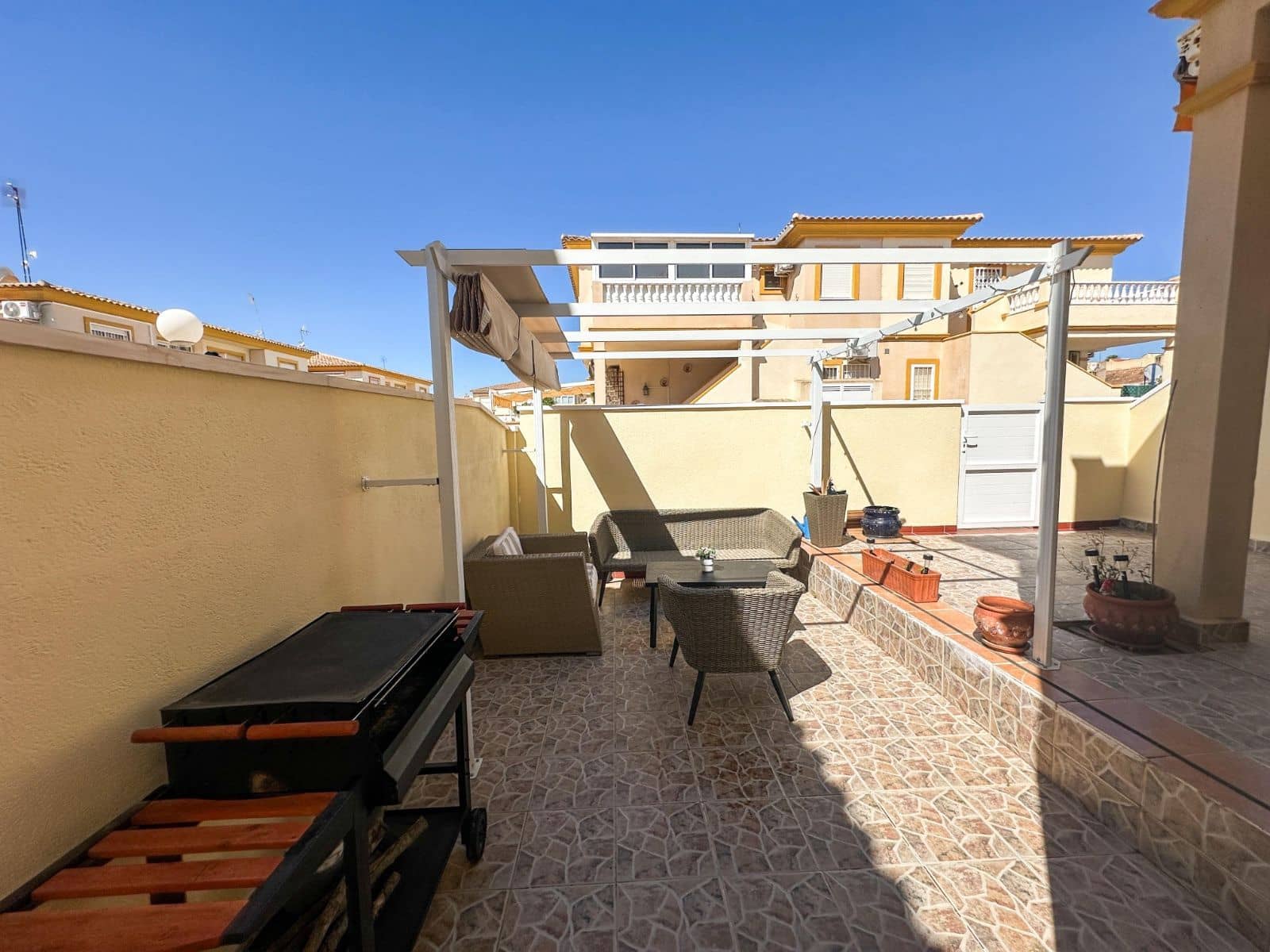 2 bedroom Apartment for sale in La Chismosa - € 169,000 (Ref: 9892533)