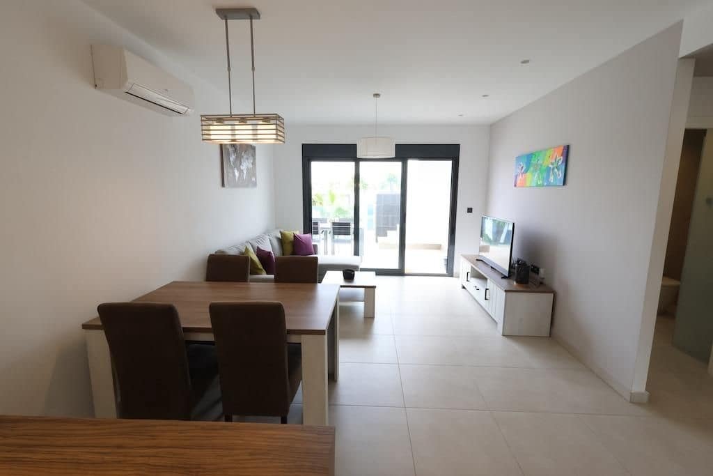 2 slaapkamer Bungalow te koop in Guardamar del Segura met garage - € 255.000 (Ref: 9896505)