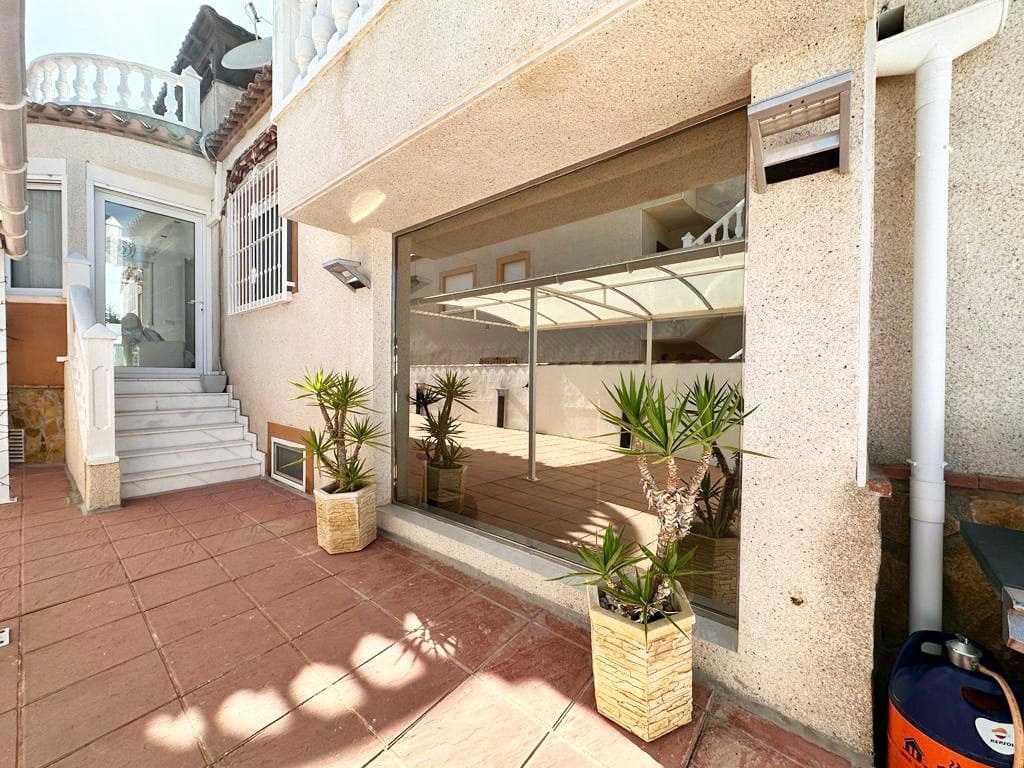 4 soverom Villa til salgs i San Miguel de Salinas med svømmebasseng - € 335 000 (Ref: 9896507)