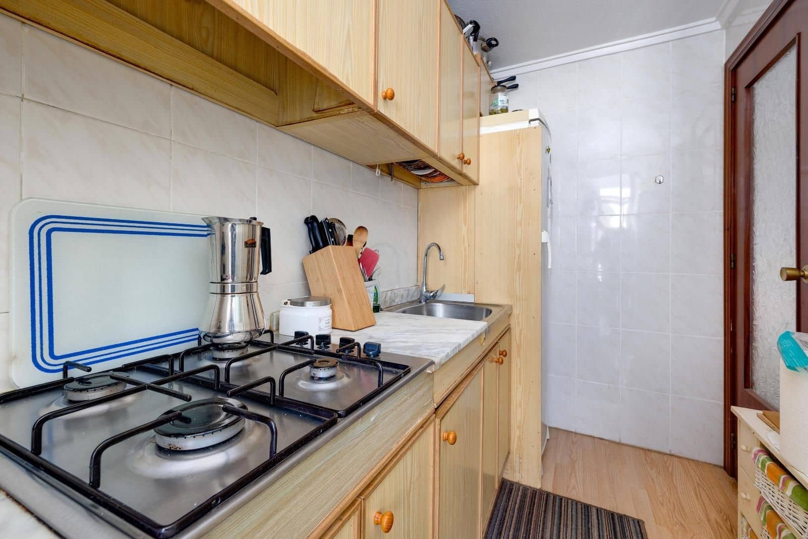 1 makuuhuone Huoneisto myytävänä paikassa Torrevieja mukana uima-altaan - 109 969 € (Ref: 9896512)
