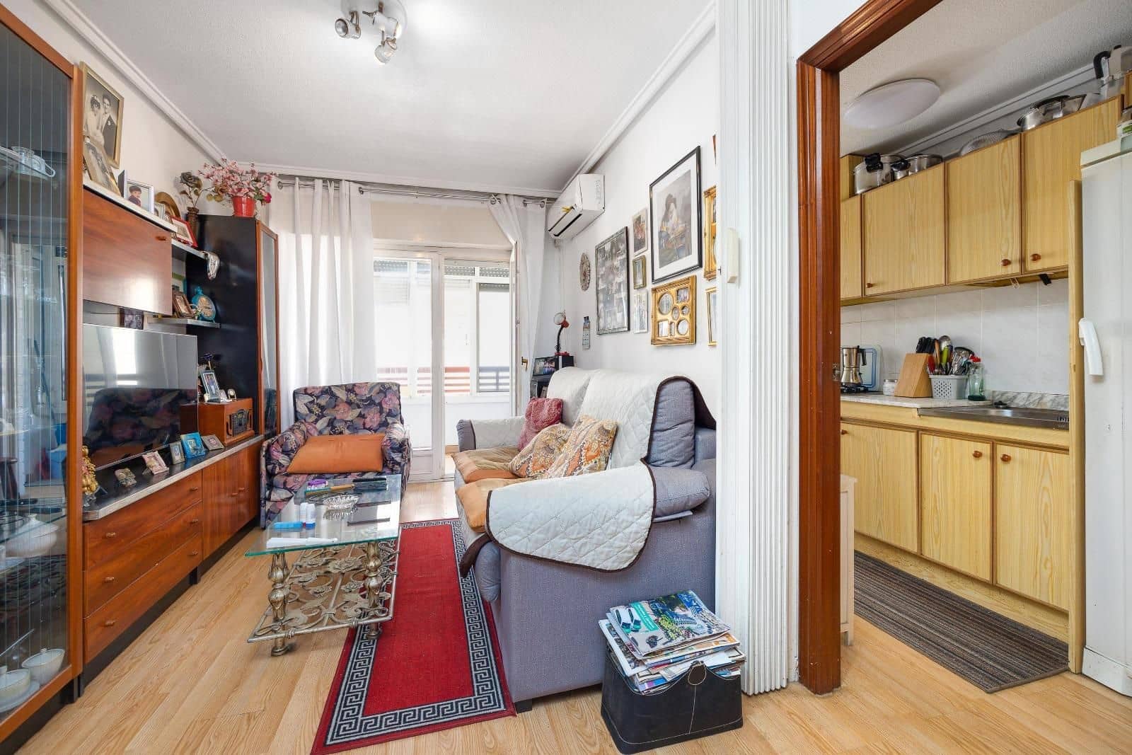 1 makuuhuone Huoneisto myytävänä paikassa Torrevieja mukana uima-altaan - 109 969 € (Ref: 9896512)
